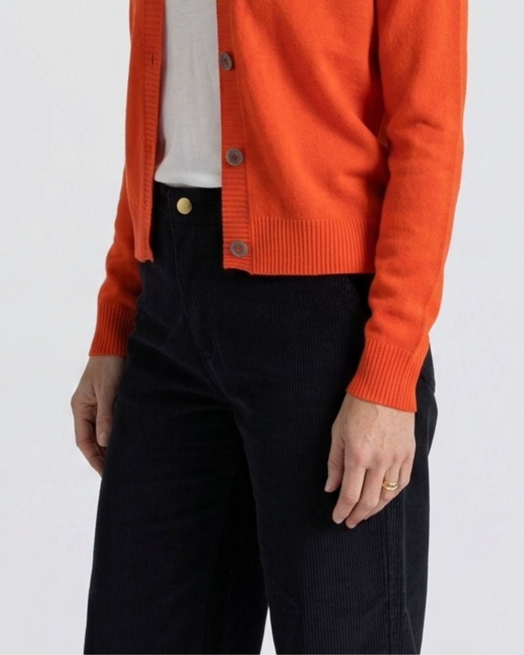 Wide leg silhouette of Reca navy high waisted corduroy pants