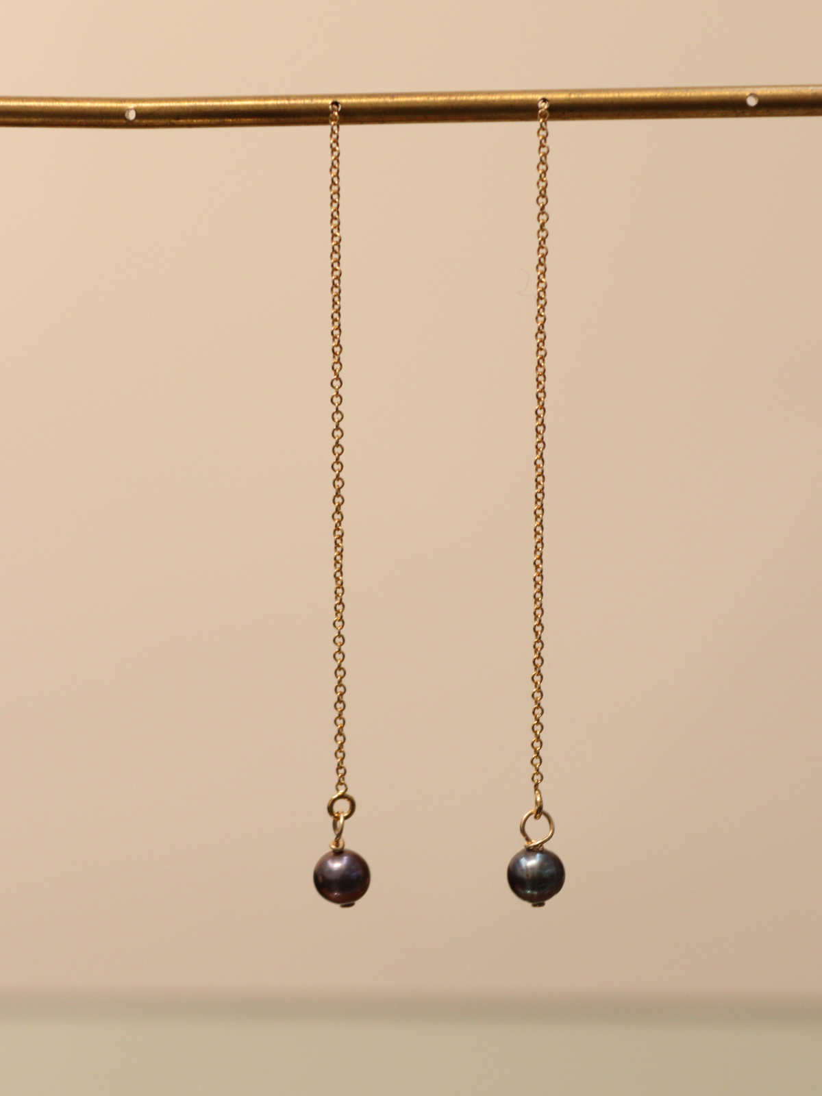 Gold Noir Pearl Threader Earrings