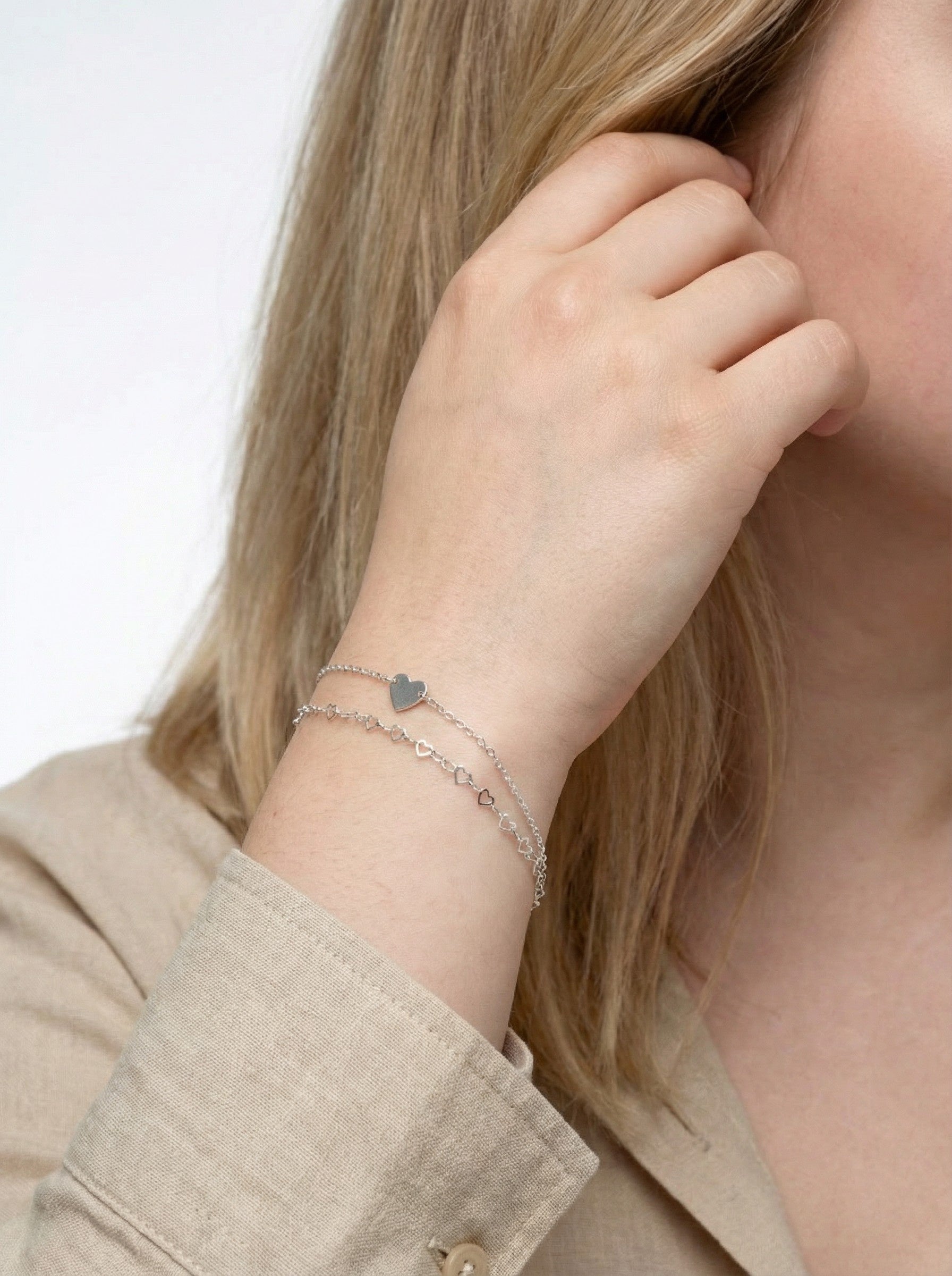 Silver Heart Link Bracelet