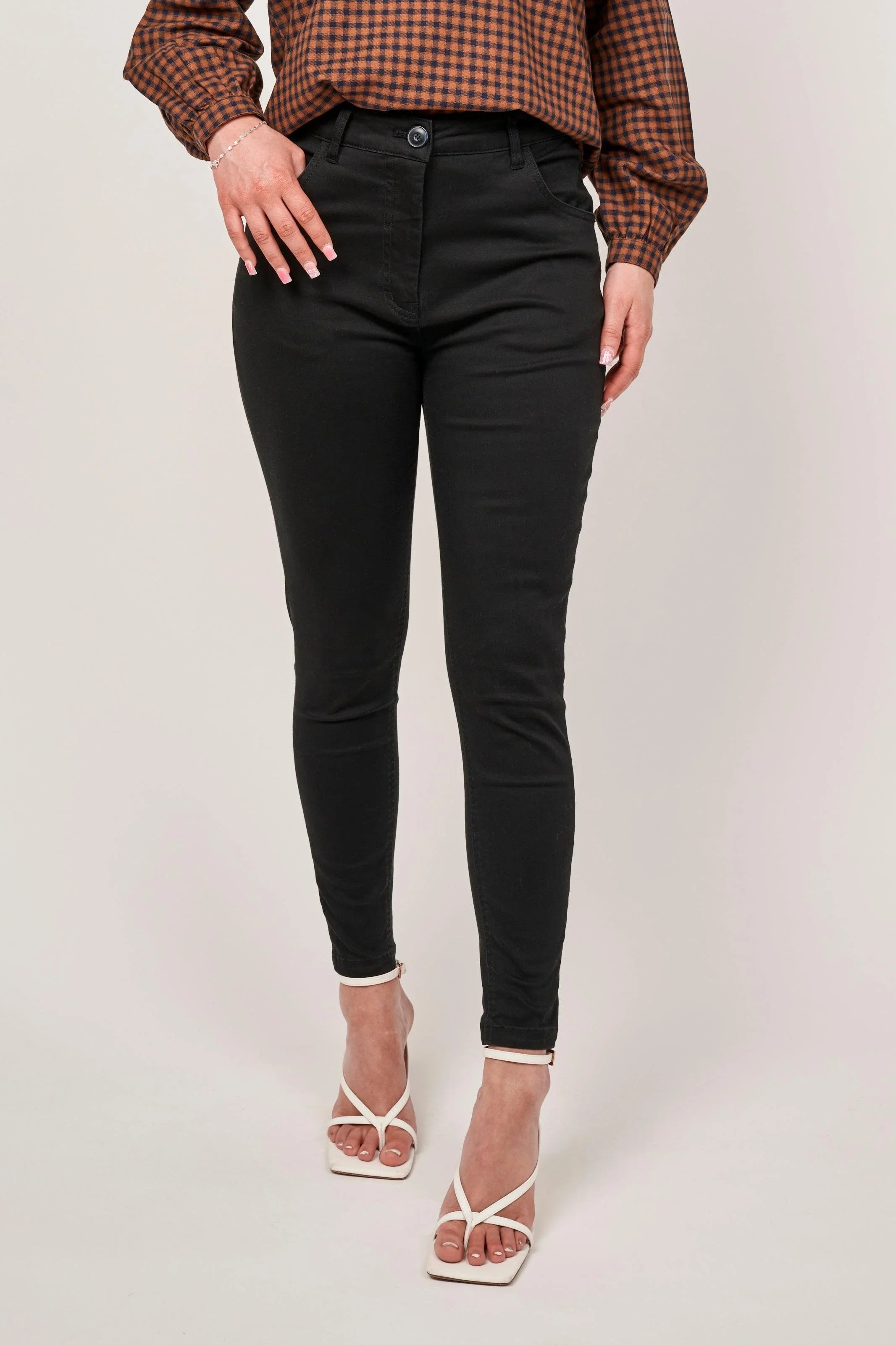 Black Skinny Fit Cotton Pants - Reca