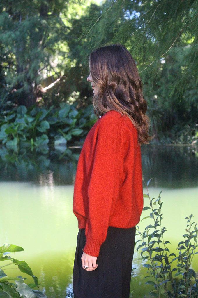 Cavern V Neck Jumper - Pumpkin - Reca