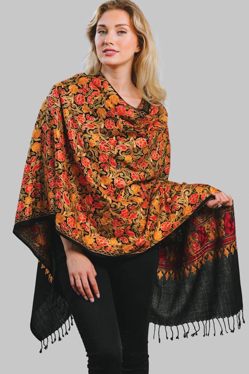 Embroidered Wool Shawl - Reca