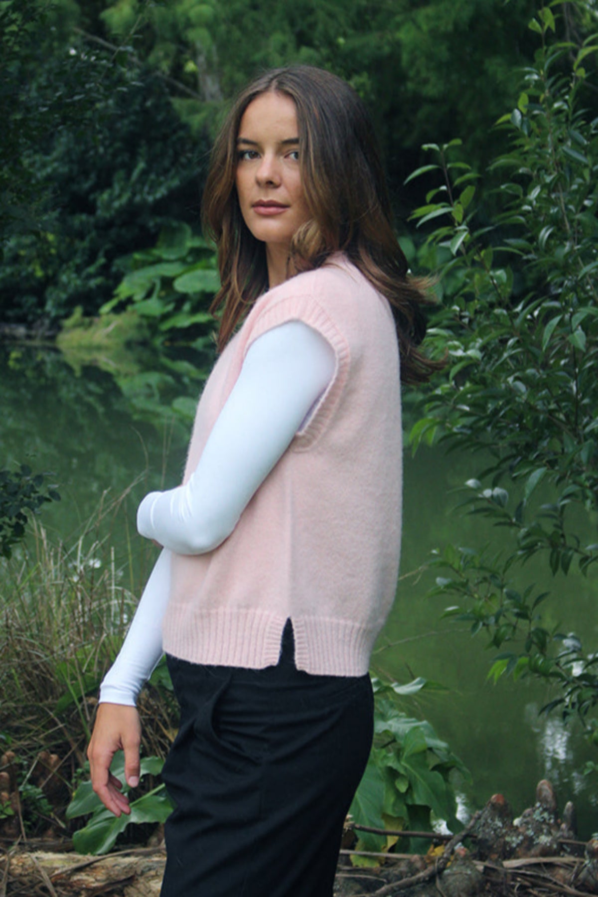 Alpaca Crew Neck Vest - Blush