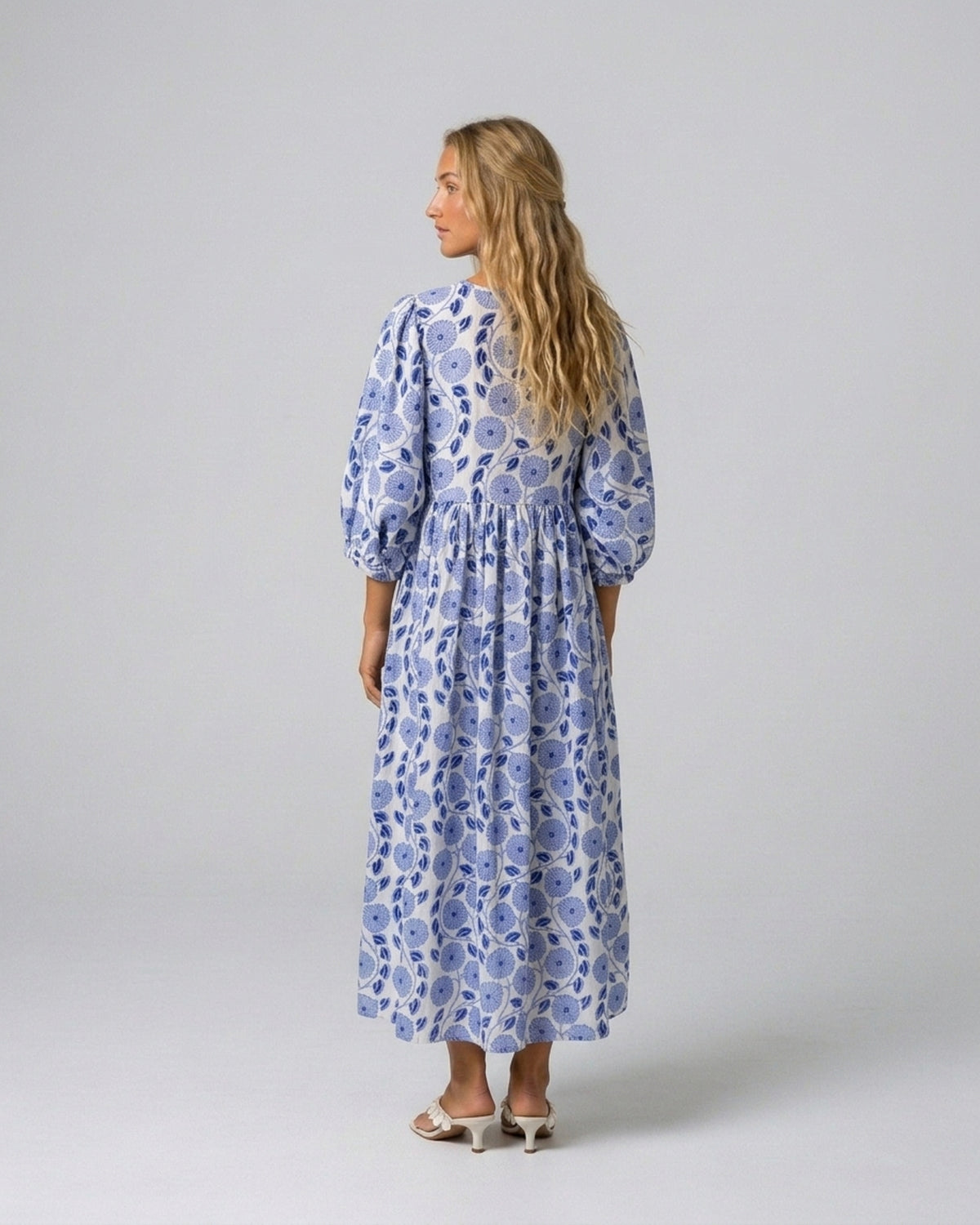 Indigo Fleur Cotton Midi Dress – back view