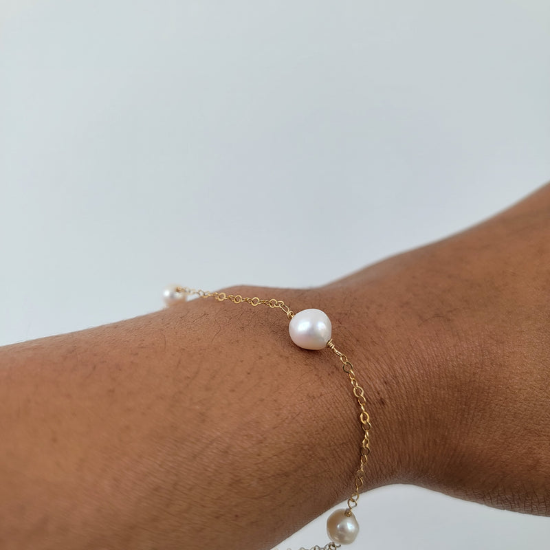 Multi Pearls Bracelet